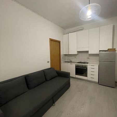 Lovely Apartment Near Centrale Милан Экстерьер фото